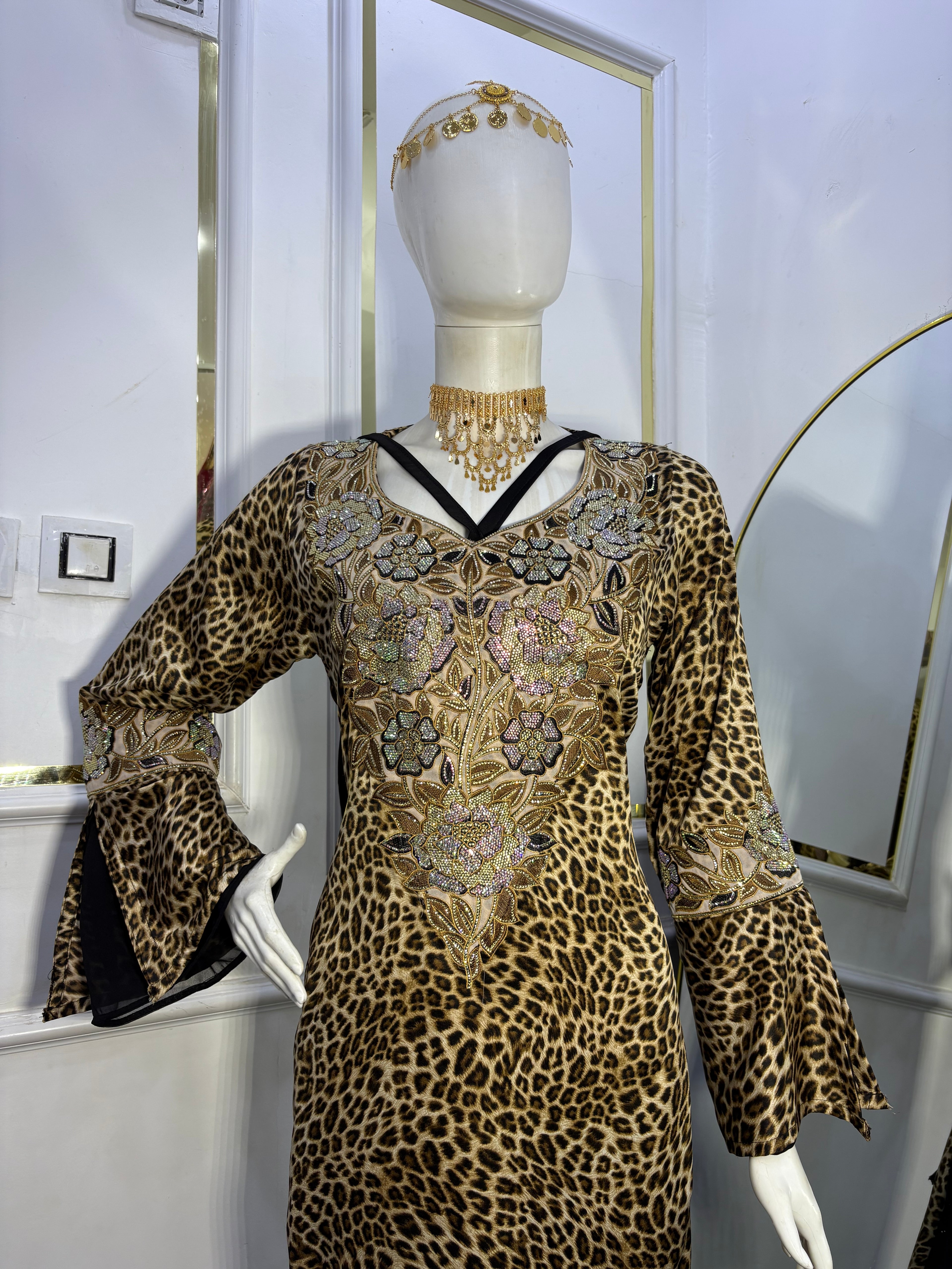 مخور اماراتي