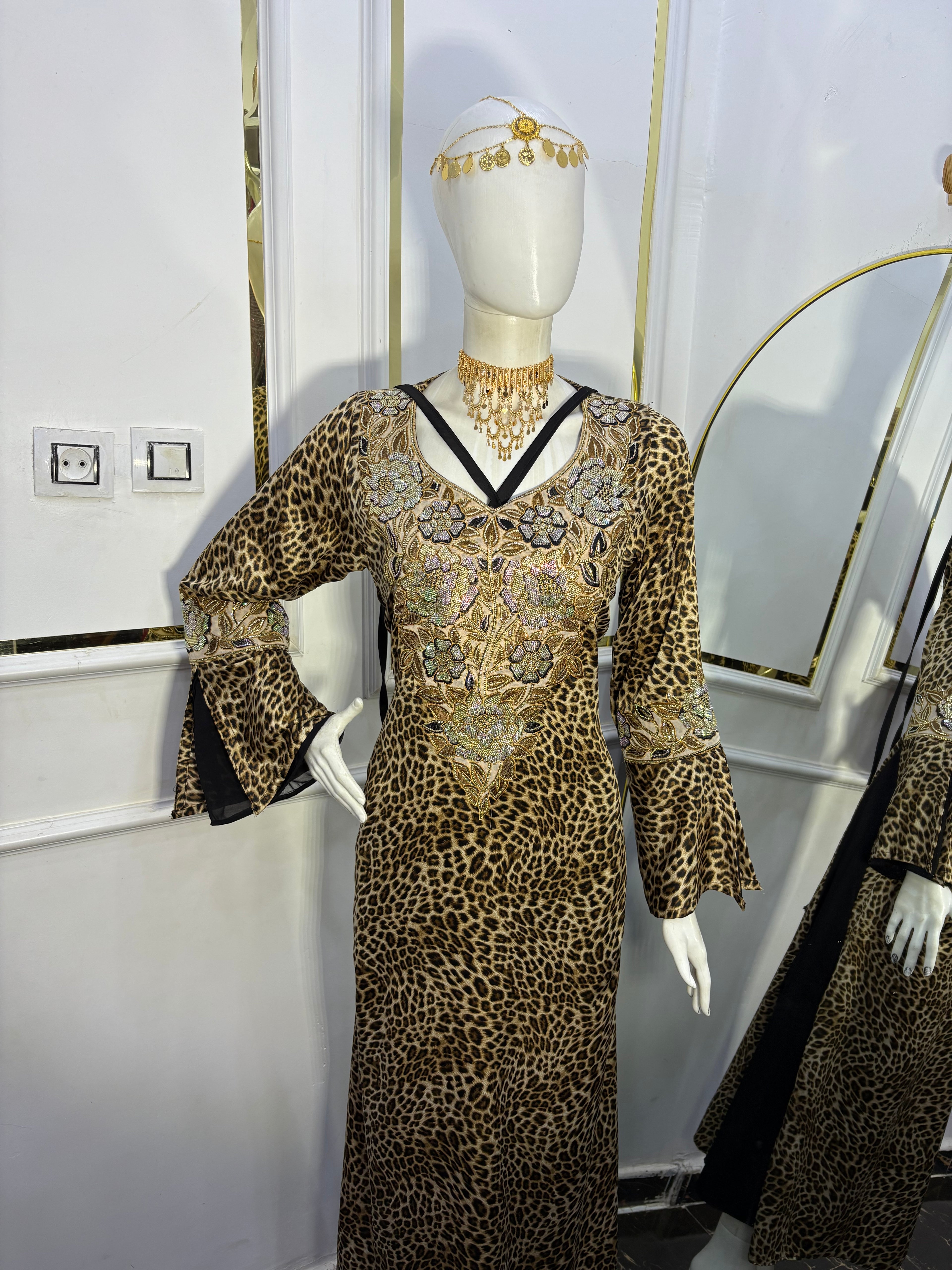 مخور اماراتي